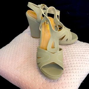 Bella Marie Tan Wedges